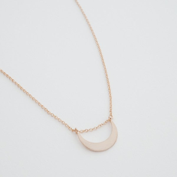 La Luna Crescent Moon Necklace