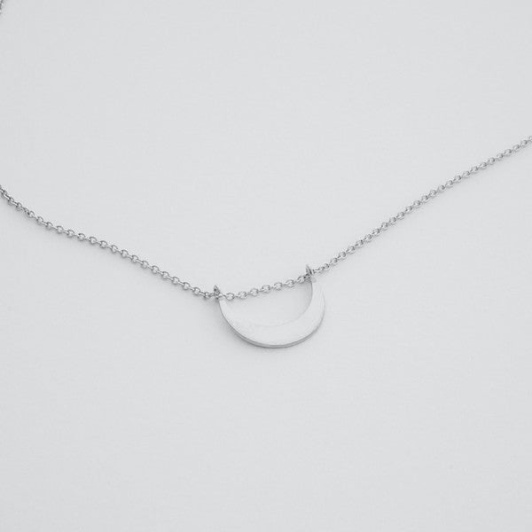 La Luna Crescent Moon Necklace