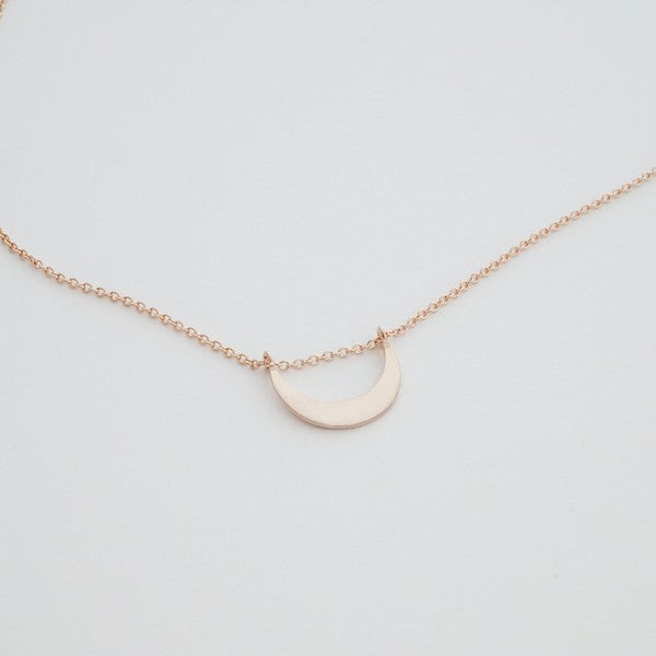 La Luna Crescent Moon Necklace