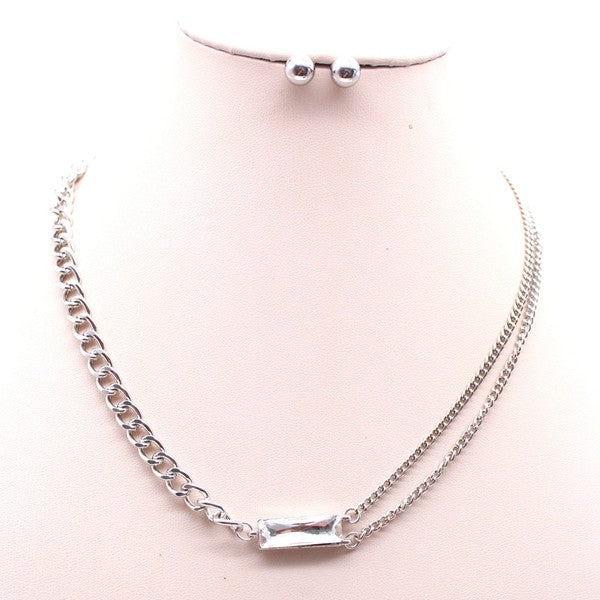 MULTI CHAIN STONE PENDANT NECKLACE
