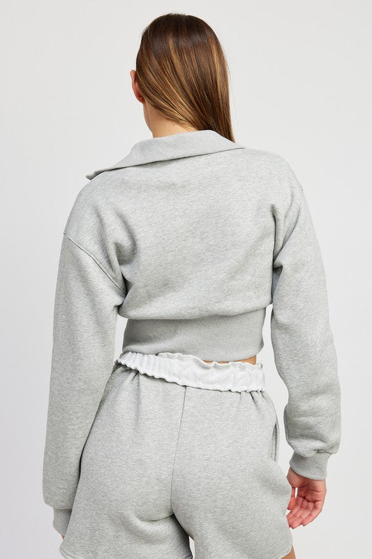 Mock Neck Cropped Sweater With Zipper