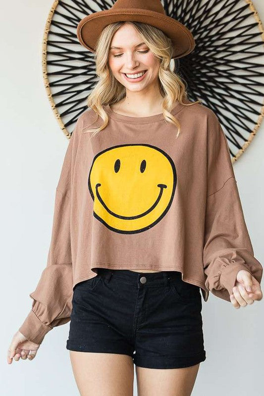 SMILEY FACE LONG SLEEVE CROP TOP PLUS KRT1405P