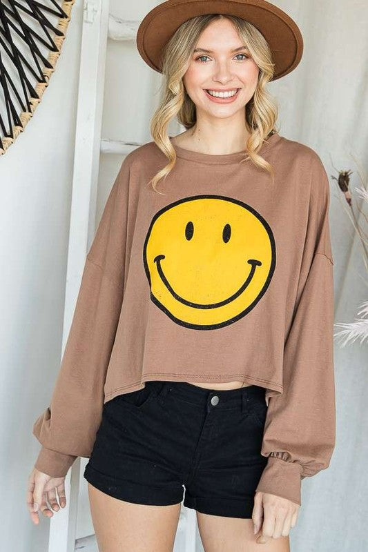 SMILEY FACE LONG SLEEVE CROP TOP PLUS KRT1405P