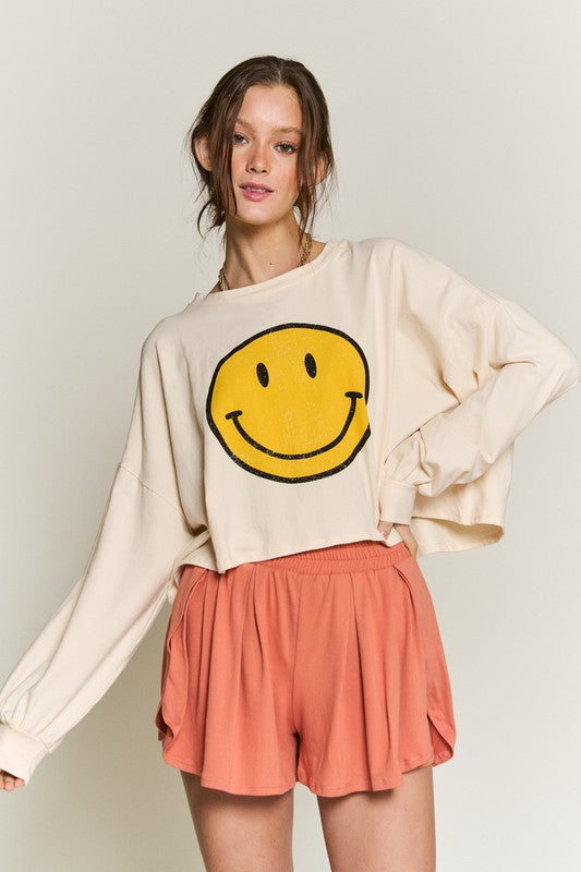 SMILEY FACE LONG SLEEVE CROP TOP PLUS KRT1405P